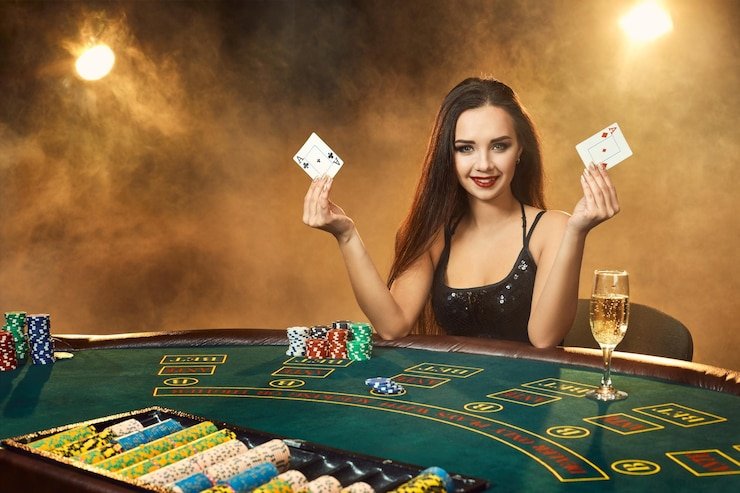 Kartu e-wallet dan perangkat mobile menunjukkan kemudahan transaksi di platform bbtogel